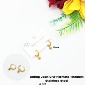 Anting Jepit Clvr Permata Titanium Stainless Steel